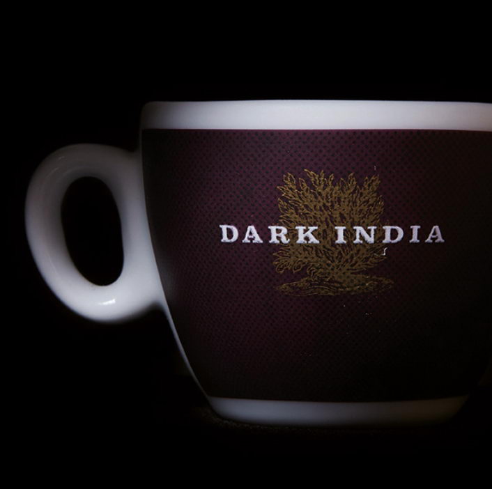 Taza de café dark india