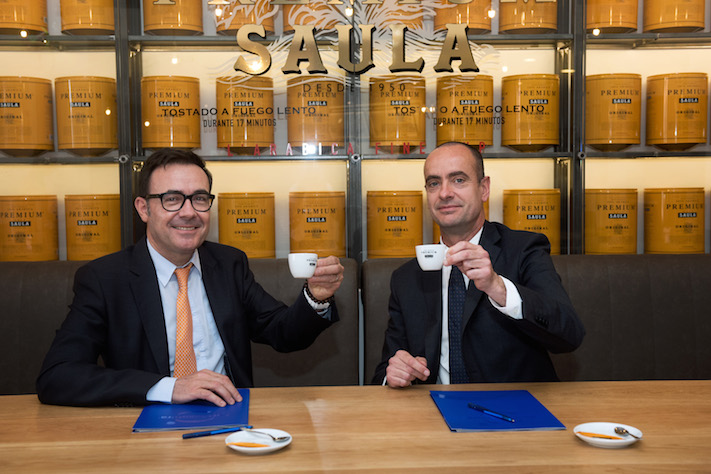 Café Saula firma en exclusiva por 6 años con Port Aventura