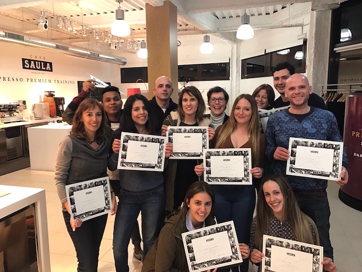 Café Saula hace formación barista a los alumnos de la ESHOB