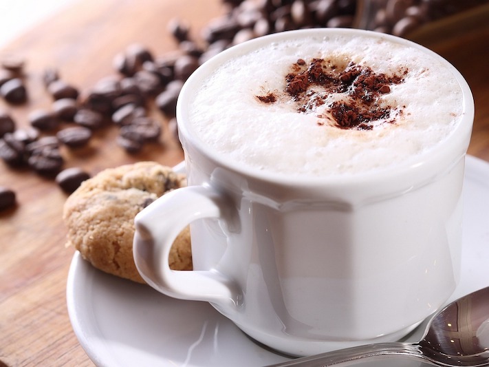 https://www.cafesaula.com/blog/wp-content/uploads/2020/04/cappuccino-1247152_1280.jpg