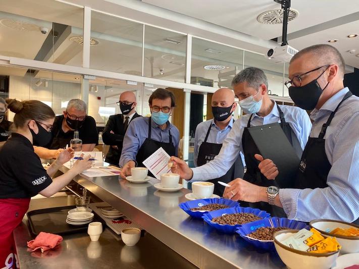 Elena Poyato, Ane Goyenechea y Rossana Nava, ganadoras del IV concurso El Sommelier del Café